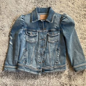 Retrofete denim jacket w puff sleeve